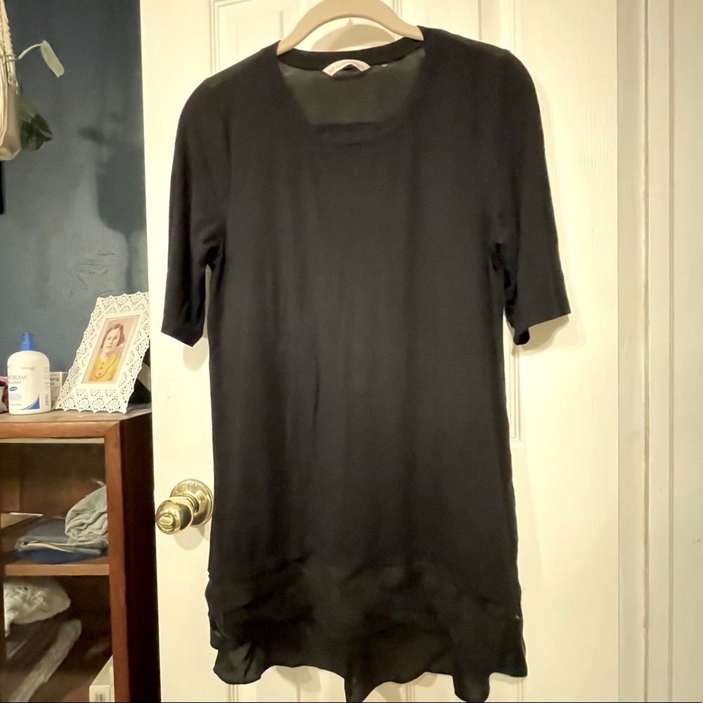 Soft Surroundings long tee w/ silky fabric detail